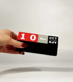 Mox Calendrier perpétuel en cubes