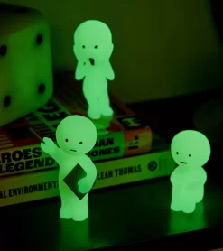 Baby watch Figurine fluorescente Smiski - série Work