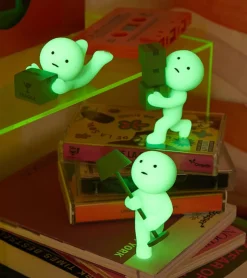 Baby watch Figurine fluorescente Smiski - série Moving