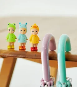 Baby watch Figurine Sonny angel - Série I love Rainy Day