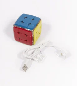 Particula GoCube - Le Cube Bluetooth électronique connecté