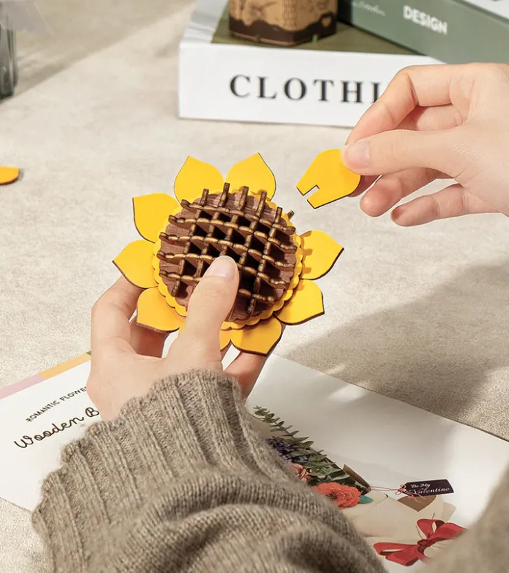 Robotime Kit DIY - Bouquet de fleurs en bois