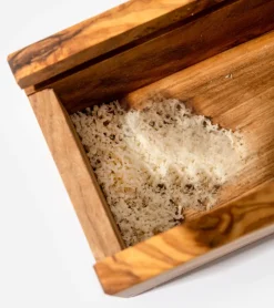 Verve Culture Râpe à fromage italienne en bois d'olivier