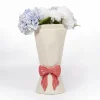 L'expressionist Vase Noeud Bouquet of bow
